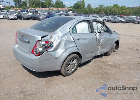 2014 Chevrolet Sonic Lt Auto из США, поврежденный, VIN 1G1JC5SH6E4122804